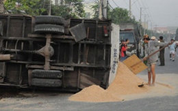 Tài xế buồn ngủ, xe tải lao vào nhà dân