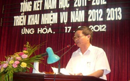 ""Chạy công chức": Một trưởng phòng Giáo dục bị giáng cấp