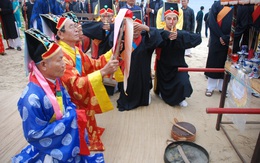 Ngư dân tổ chức Lễ hội cầu ngư lớn nhất miền Trung