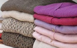 5 cách gấp áo nhanh, đẹp