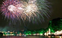 Pháo hoa rực rỡ chào năm mới Giáp Ngọ 2014