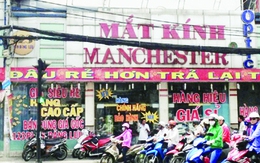 Tiền mất, tật mang vì kính mắt sai số