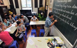 Bỏ luyện viết chữ đẹp: Phụ huynh hồ hởi ủng hộ, giáo viên ngại ngần băn khoăn