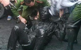 Ngáo đá, trầm mình trong bể than bùn