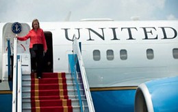 Ngoại trưởng Mỹ Clinton đến Hà Nội