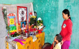 Nước mắt người mẹ của nữ sinh bị bạn trai cắt cổ