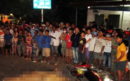 Chồng gào khóc bên xác vợ 