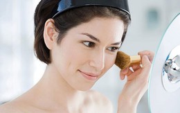 Dùng nhiều son môi khiến phụ nữ ngu đi?