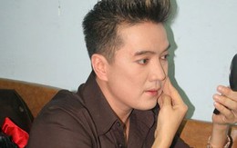 Mỹ nam Việt cũng "lụy" son phấn
