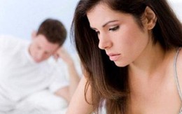 Đêm tân hôn anh bỏ mặc tôi để ở bên tình cũ