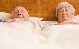 Giải pháp hiệu quả giúp người cao tuổi thoát khỏi “những đêm trắng” bào mòn sức khỏe