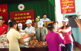 Mang tết thiếu nhi đến trẻ em nghèo Tuyên Quang