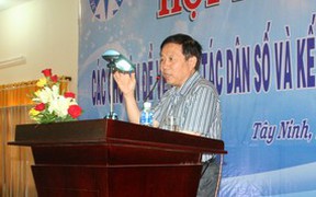 "Nóng" chuyên đề mô hình tổ chức tuyến huyện, xã