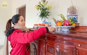 Lưu ý quan trọng khi tỉa chân nhang, bao sái ban thờ ngày 23 tháng Chạp
