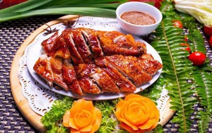 Thịt vịt bổ, mỡ vịt tốt như dầu oliu và nướng vịt bằng nồi chiên không dầu theo cách sau cực thơm ngon, da giòn thịt mềm, lại nhanh gọn!
