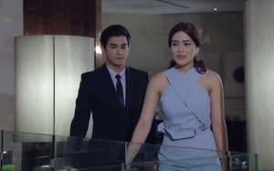 Đến chơi nhà bạn, vô tình gặp cảnh tượng gây sốc của chồng ở sảnh chung cư cao cấp