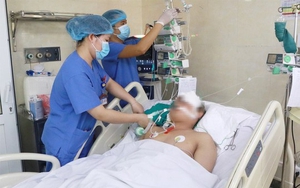 Tin mới về sức khoẻ 2 nạn nhân nặng nhất vụ xe ô tô tông liên hoàn nhiều xe máy tại Hà Nội