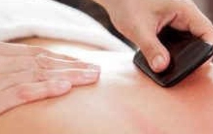 Sếp nữ hơn 20 tuổi muốn tôi “phục vụ”, sẽ bù đắp hậu hĩnh
