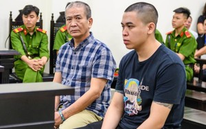 Bố soi đèn để con đánh nạn nhân đến chết ở Hà Nội