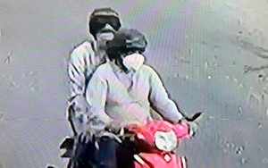 Nhận dạng hai kẻ dùng súng cướp tiệm vàng ở Khánh Hòa