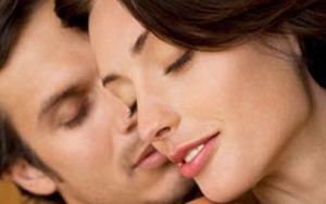 'Lên đỉnh' bằng lời nói, bạn đã từng thử với nàng chưa?