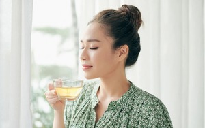 4 loại trà uống trước khi đi ngủ giúp giảm cân
