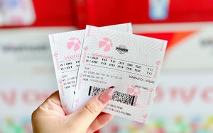 Kiên trì mua một dãy số Vietlott, người đàn ông bất ngờ ‘đổi đời’ vì trúng Jackpot