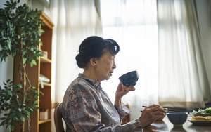 Nhiều người tưởng tôi bị con bỏ, nhưng thực tế viện dưỡng lão lại là lựa chọn tốt nhất đời tôi