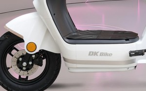 Xe máy điện giá 15,8 triệu đồng của Việt Nam đẹp phong cách, pin bền, khung thép cứng cáp rẻ hơn cả Wave Alpha thích hợp với chị em