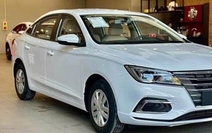 Xe sedan hạng C giảm sốc còn 339 triệu đồng ở Việt Nam, rẻ hơn cả Kia Morning, Hyundai Grand i10