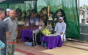 Hà Nội: Chuyến du lịch 'định mệnh' khiến 4 người trong một gia đình tử vong, tang thương bao trùm xóm nhỏ
