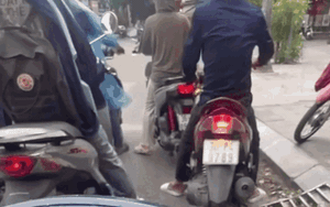 Công an Hà Nội bắt giữ 2 kẻ dàn cảnh va chạm giao thông để lấy trộm điện thoại
