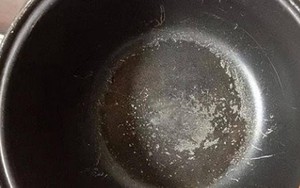 Có nên dùng tiếp nồi cơm điện khi lớp chống dính đã bị bong tróc?