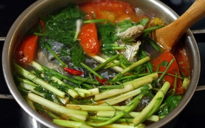 Loại rau giàu chất chống oxy hóa, hỗ trợ phòng ngừa ung thư, đang vào mùa bán đầy ở chợ Việt