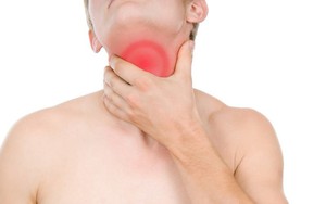 Nam sinh 16 tuổi viêm loét thực quản vì thường xuyên uống loại nước vạn người mê