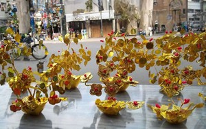 Những vật cần bỏ trên bàn thờ khi hết Tết càng sớm càng tốt, càng để lâu càng mất vận may