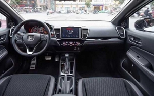 Giá lăn bánh Honda City giảm sâu, rẻ chưa từng có, chỉ ngang xe hạng A, đua doanh số với Hyundai Accent, Toyota Vios