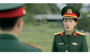 Con gái Thượng tướng hỏi thẳng chuyện tình cảm khiến Minh Kiên bối rối