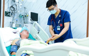 Phòng ngừa đột quỵ: 5 nguyên tắc tắm an toàn trong ngày nắng nóng