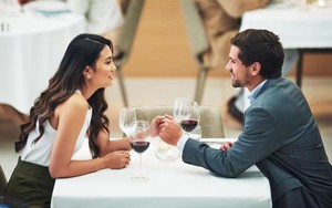 Tỷ lệ ly hôn thấp bất ngờ: 3 cung hoàng đạo càng yêu càng bền