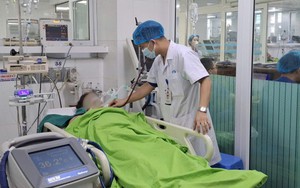 Liên tiếp nhập viện vì sốc nhiệt: Hôn mê sâu, suy đa tạng sau khi làm việc ngoài trời nắng nóng