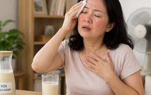 Phụ nữ tiền mãn kinh bị bốc hỏa, uống sữa đậu nành có giúp cải thiện?