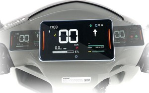 Vì sao xe máy điện giá 43 triệu đồng công nghệ cao cấp, đi tới 300km/lần sạc lại có sức hút mạnh mẽ dù mới bán ở Việt Nam?