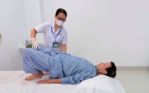 Tiếc vài quả xoài, người đàn ông 62 tuổi suýt liệt vĩnh viễn