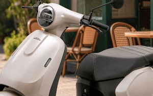 Xe máy điện Honda giá 15,5 triệu đồng thiết kế cổ điển, đi 70km/lần sạc, cốp rộng
