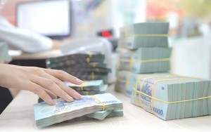 Tin sáng 18/8: Thông tin mới nhất về điều chỉnh lương cán bộ, công chức, viên chức; Cảnh báo quan trọng từ cơ quan Cảnh sát giao thông