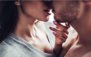 'Tôi như người đi xin mỗi lần muốn gần gũi vợ'