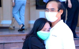 Xúc động hình ảnh y bác sĩ, sinh viên ngành y Thừa Thiên Huế "tiến vào Sài Gòn"