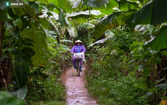 Xót xa mảnh đời mưu sinh trong mưa rét, không dám nghỉ bởi đứa con bại liệt còn nằm ở nhà