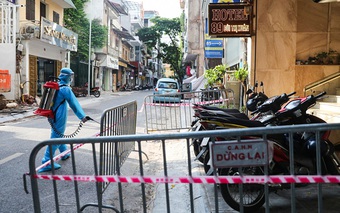 Biểu đồ dựng đứng, Hà Nội thêm 600 ca mắc COVID-19 mới, có ổ dịch gần 200 ca